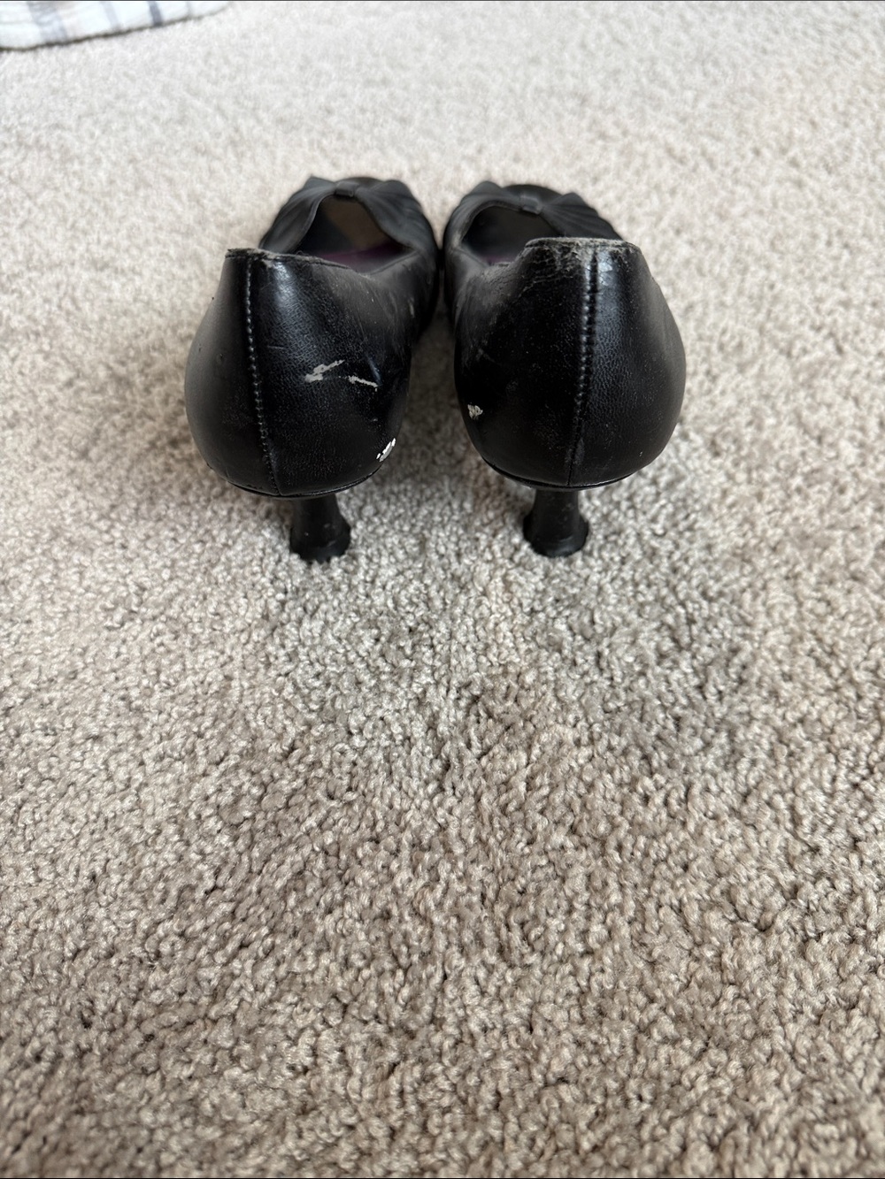 No Boundaries Black Peep-Toe Heels with Bow Detail - Picture 4 of 6